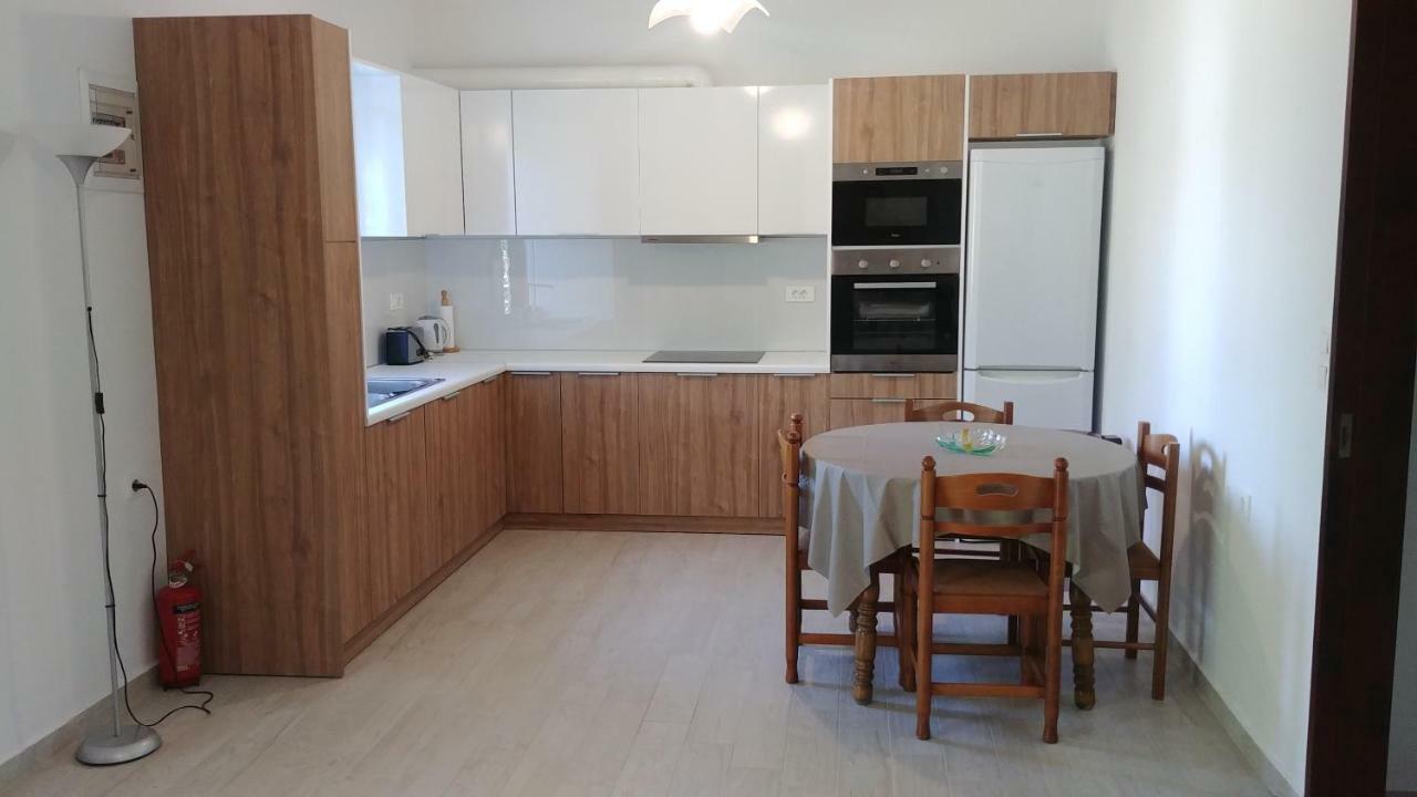 Dora Apartments تراغاكي المظهر الخارجي الصورة